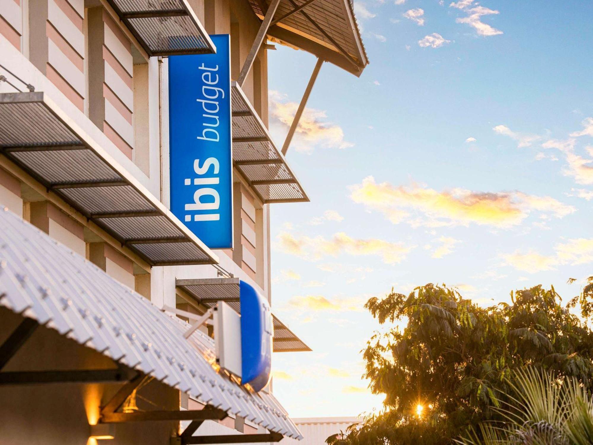 Ibis Budget Carcassonne Aeroport - A61 Zewnętrze zdjęcie